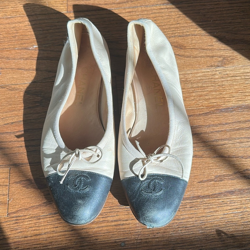 Chanel flats